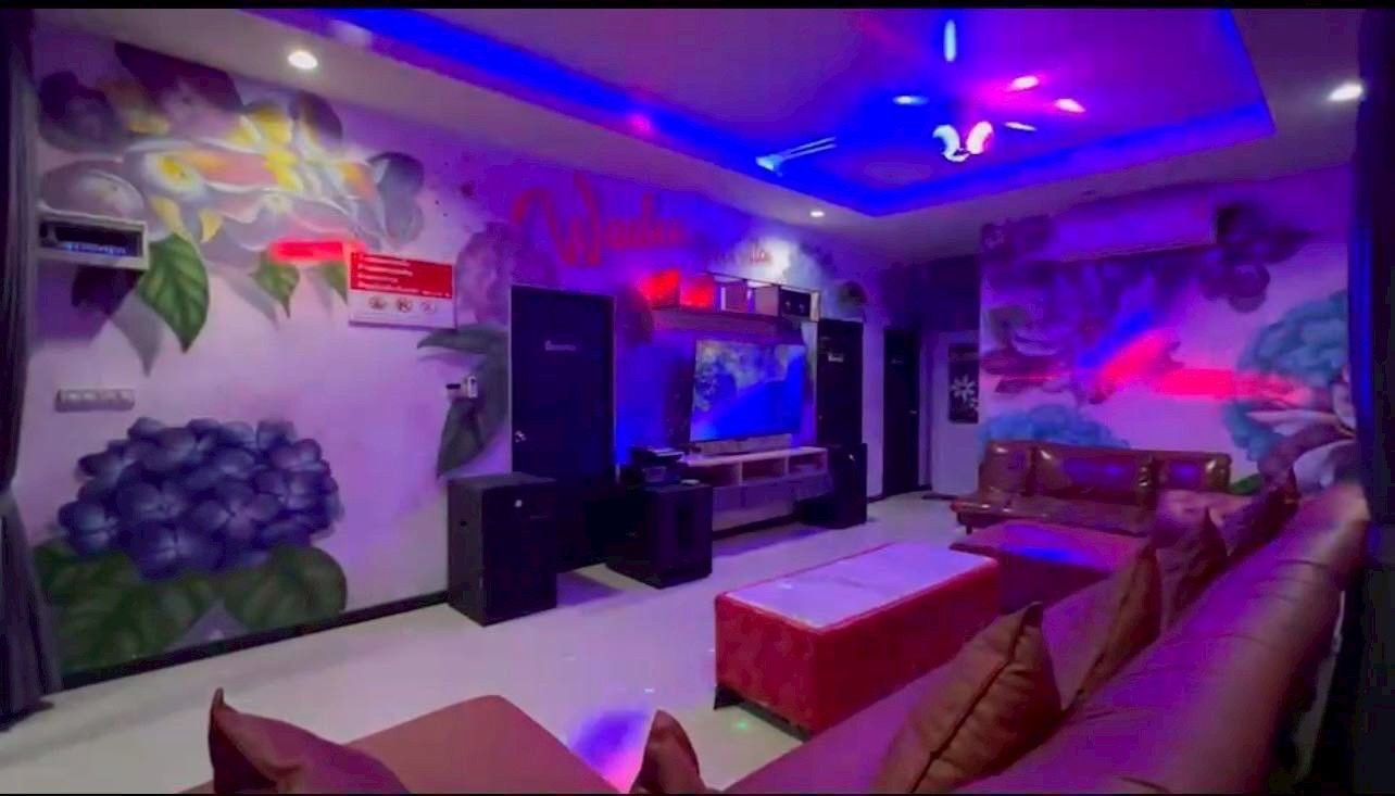 Gallery 52