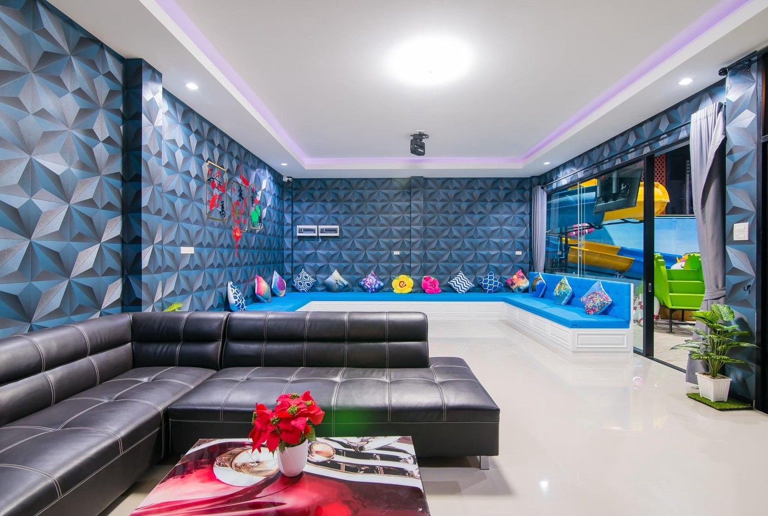 Gallery 14