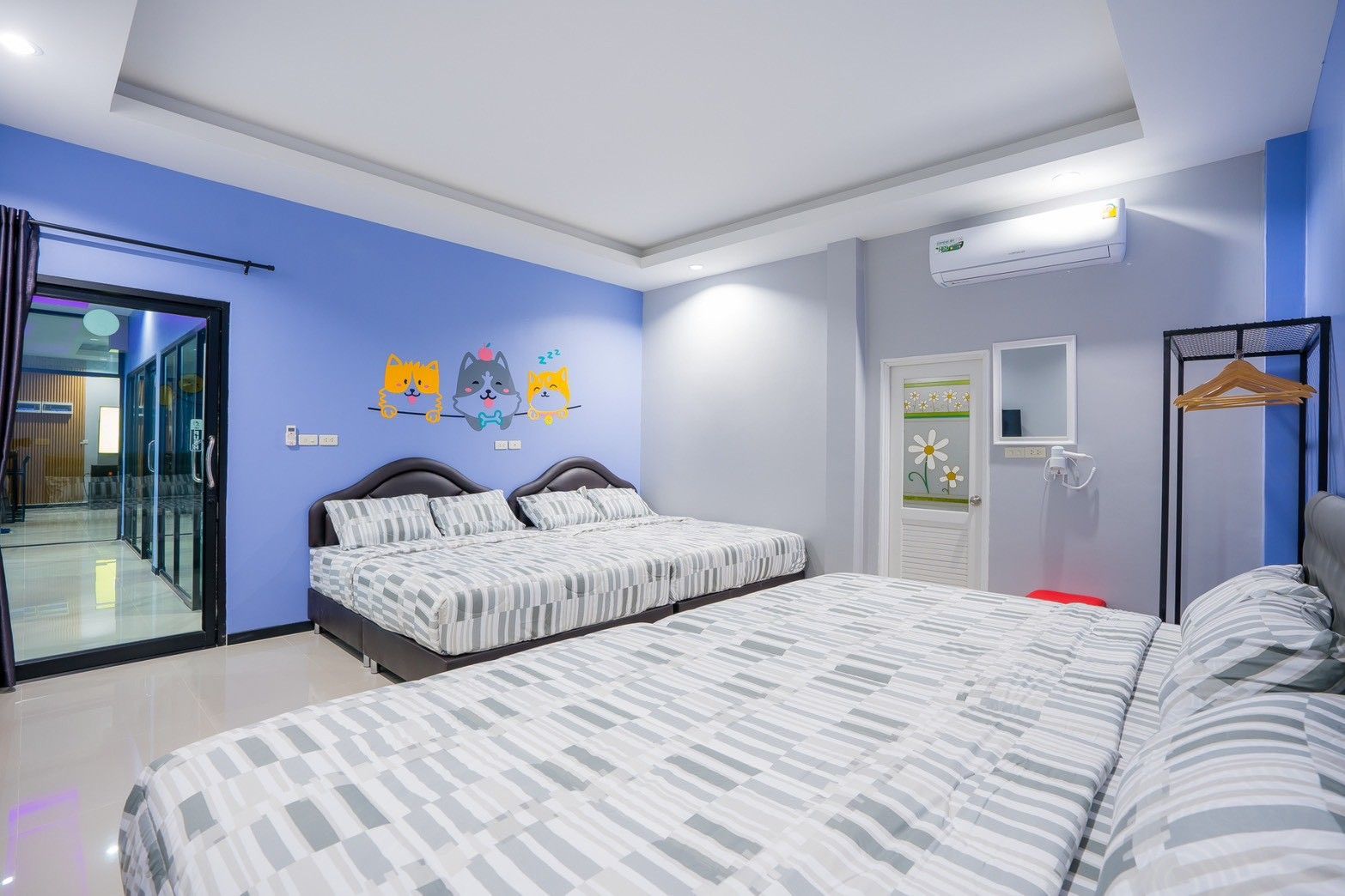 Gallery 67