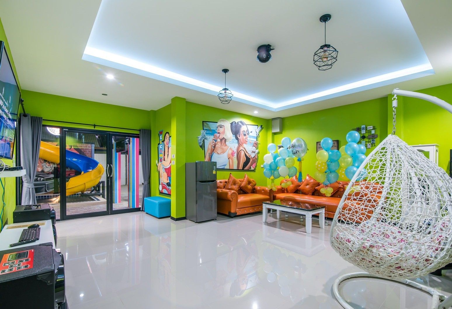 Gallery 25
