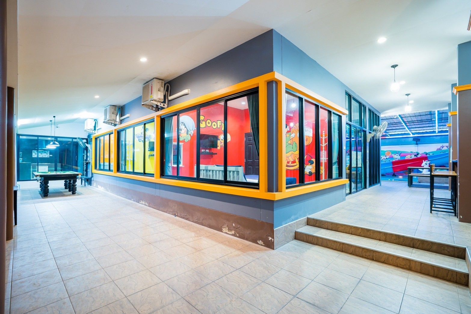Gallery 40