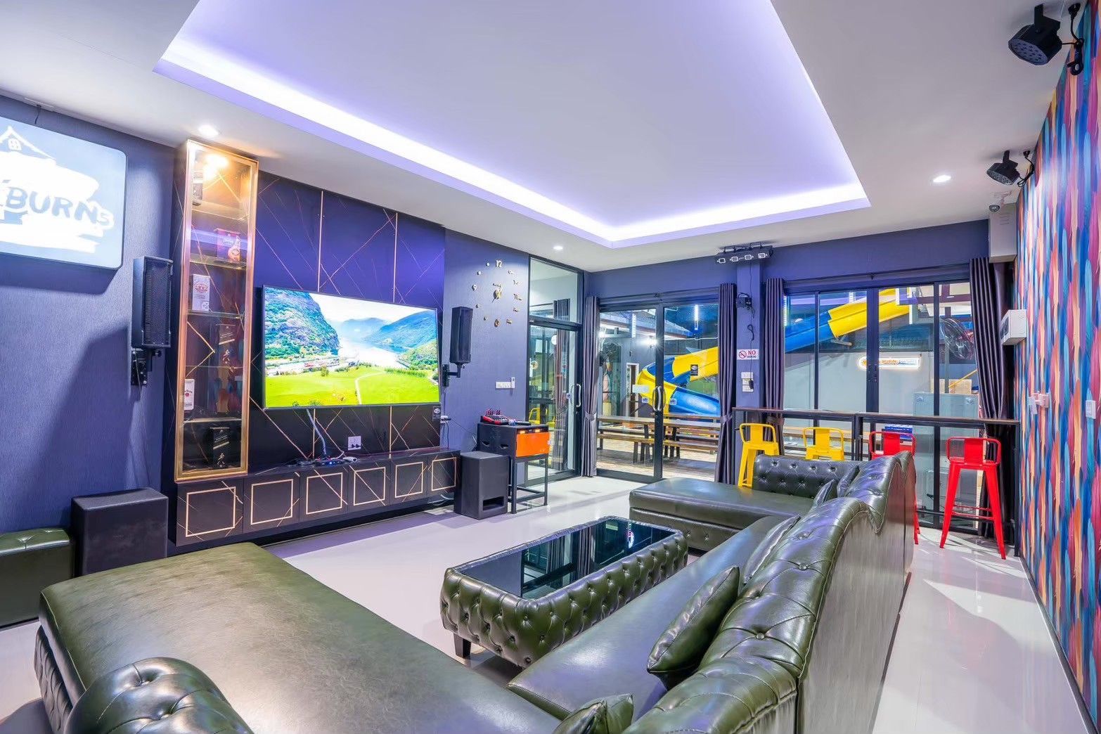 Gallery 18