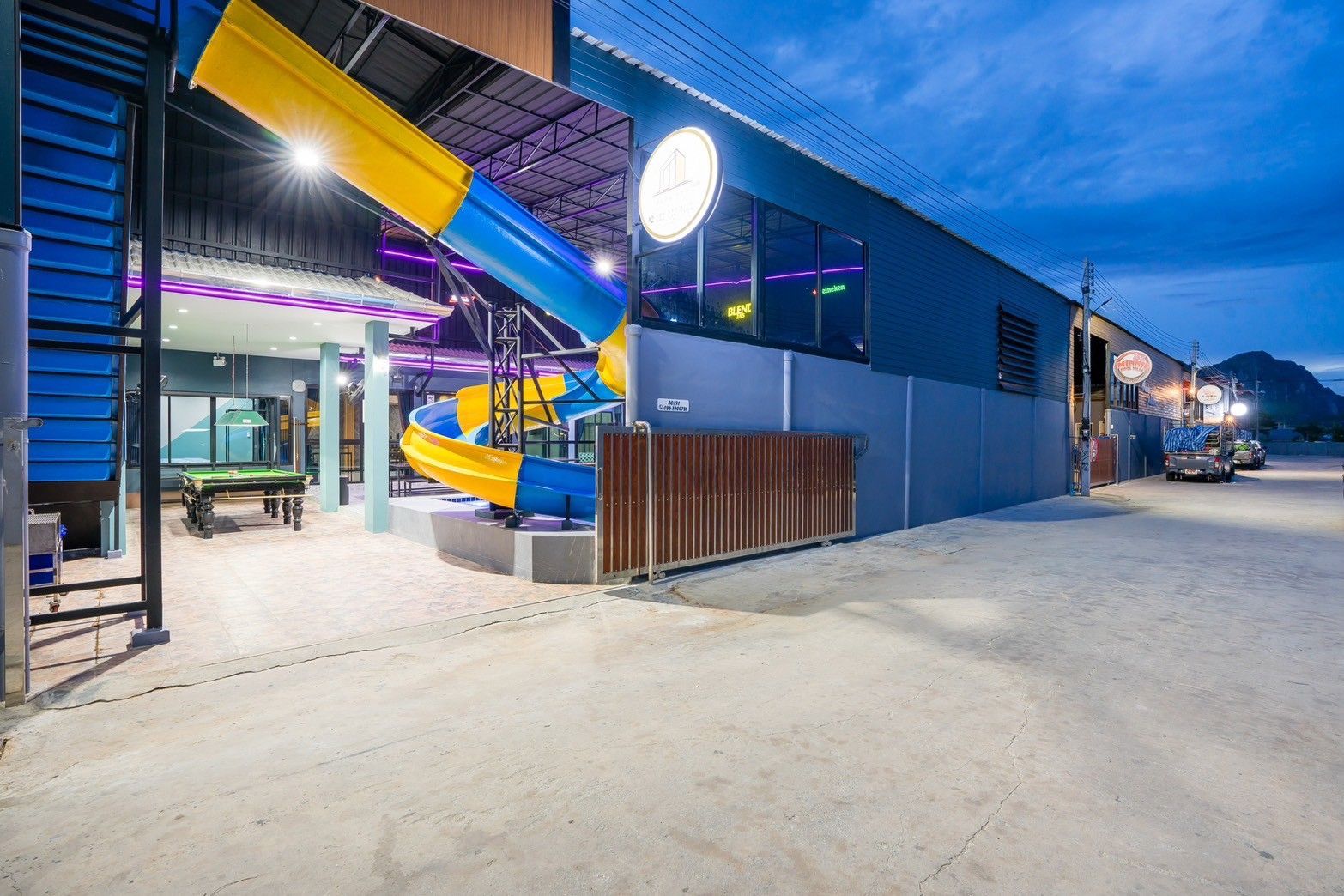 Gallery 28