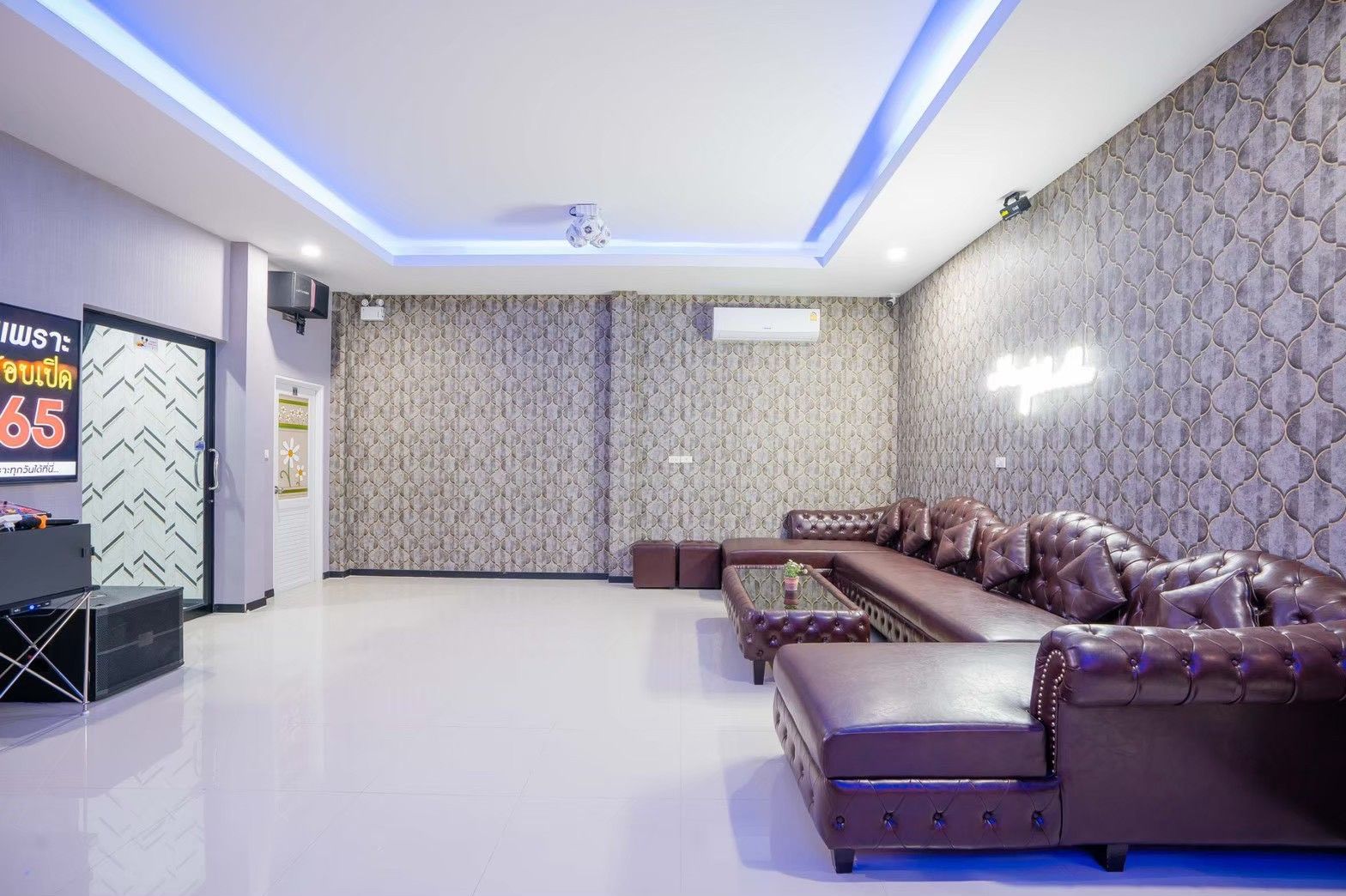 Gallery 23