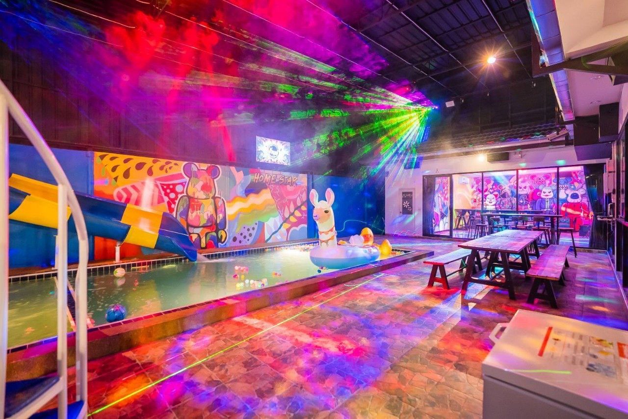 Gallery 7