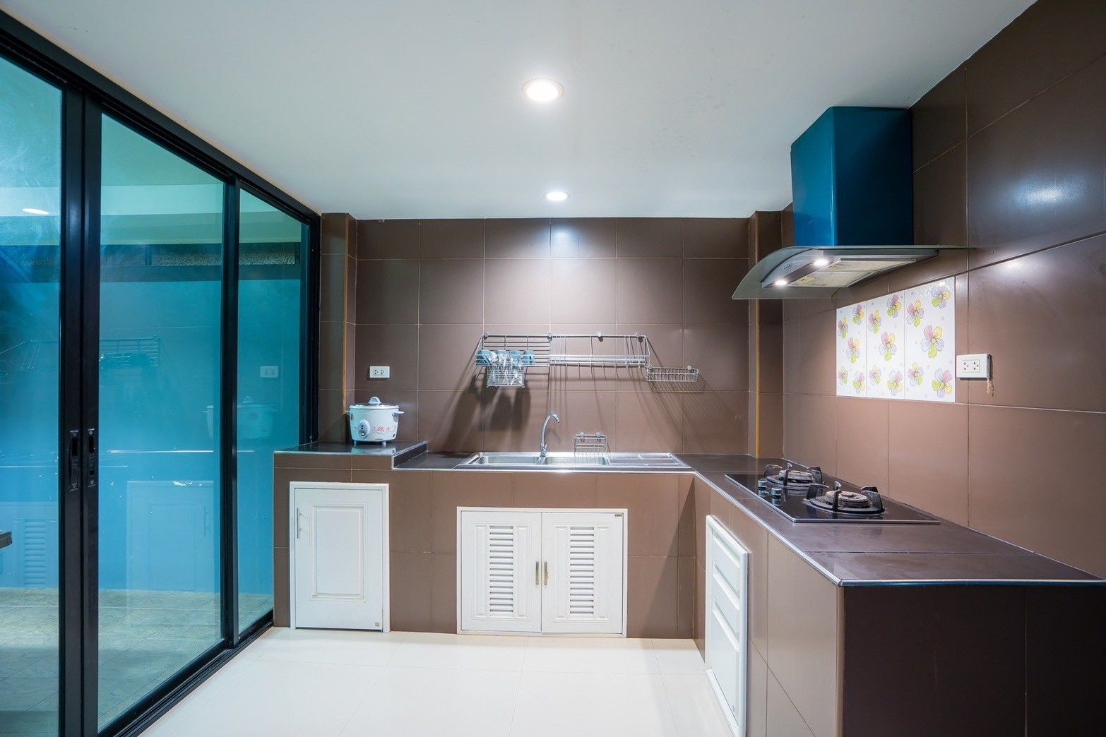 Gallery 78