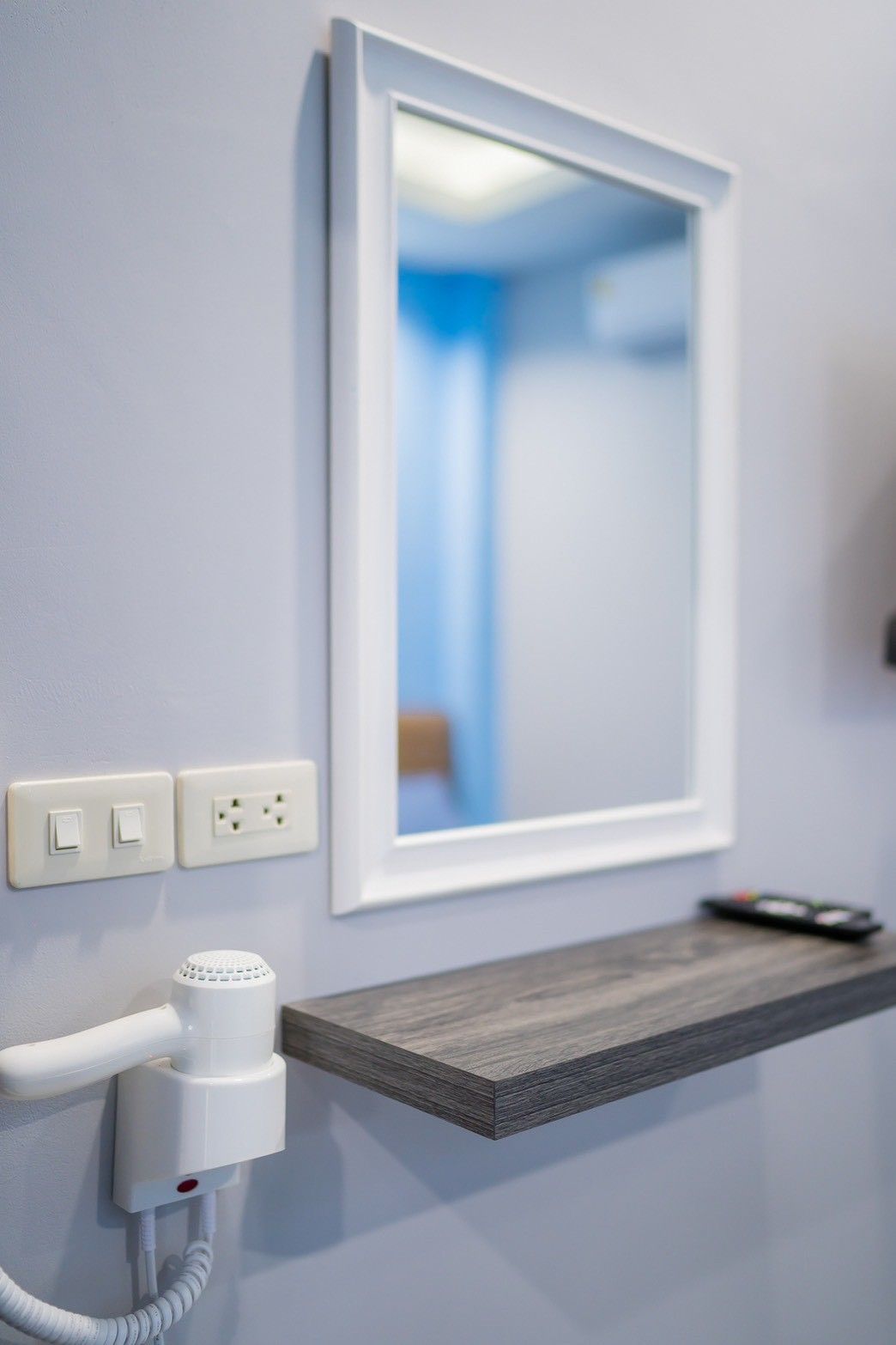 Gallery 90