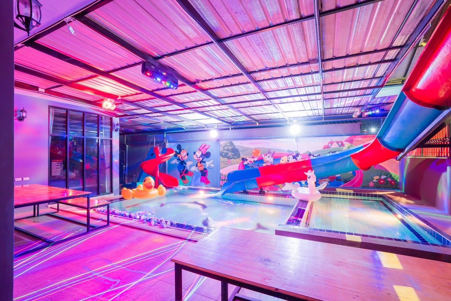 Gallery 4