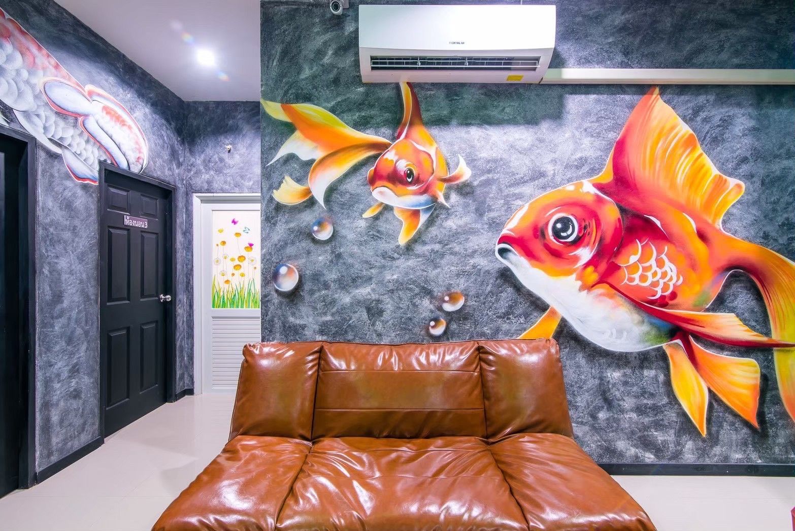 Gallery 7