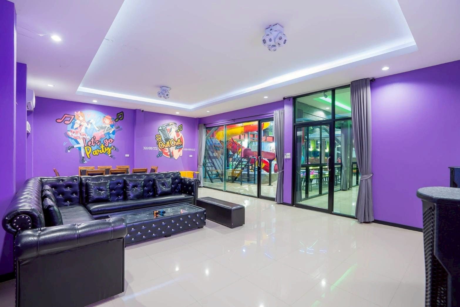 Gallery 30