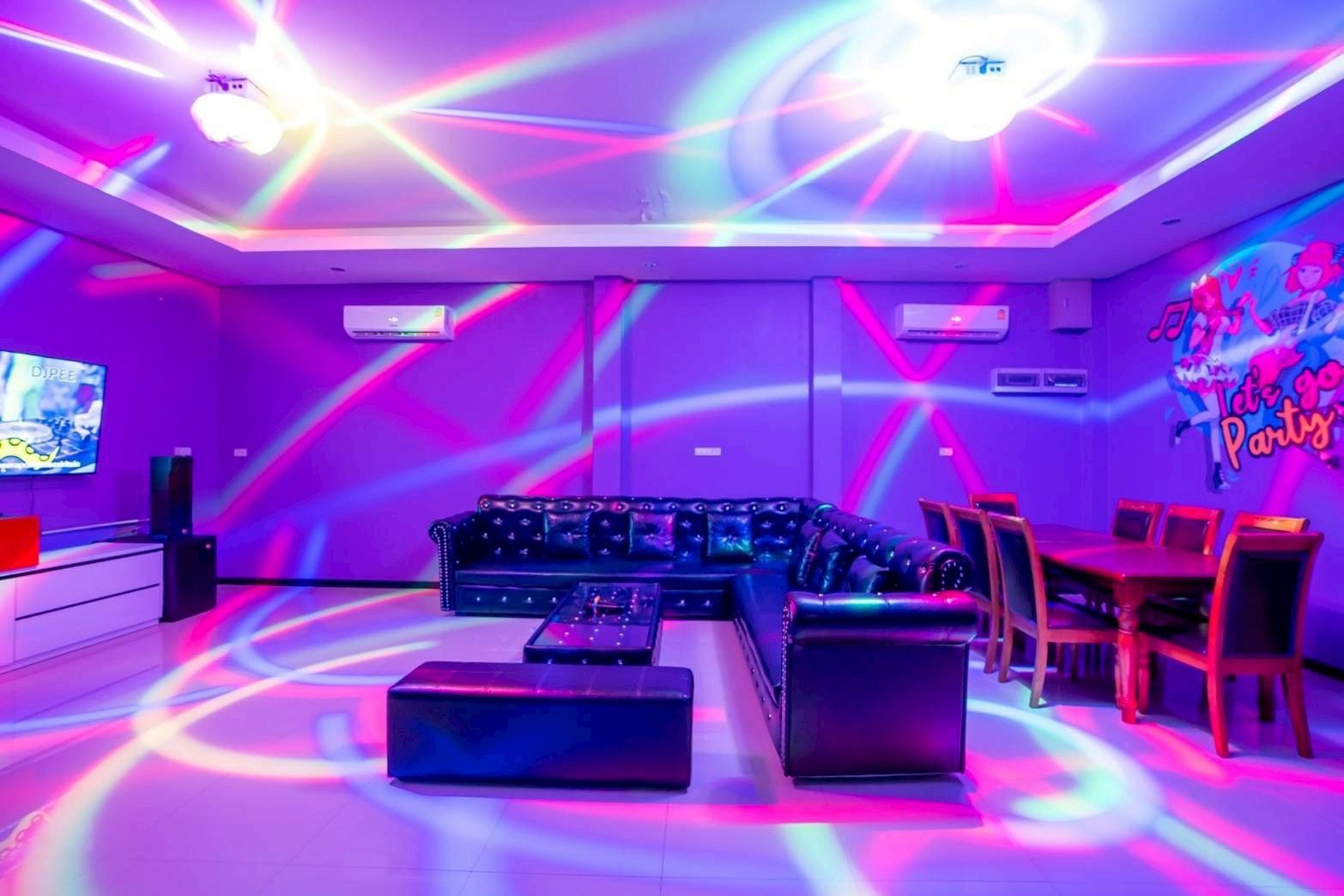 Gallery 27