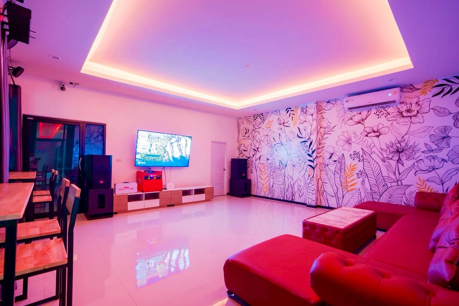 Gallery 63