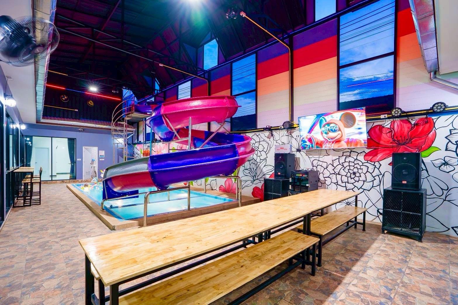 Gallery 2